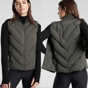 Athleta Inlet Vest Olive/Army Green